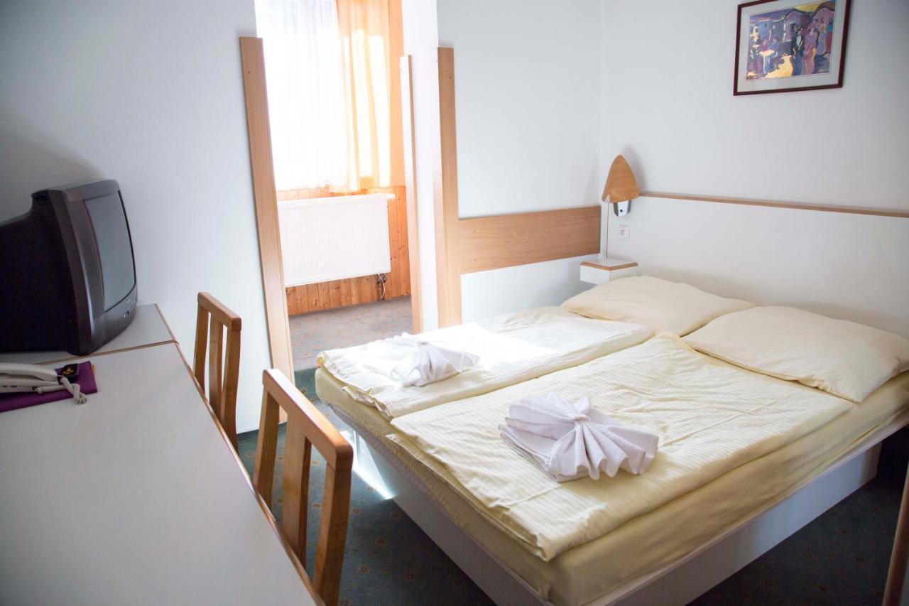 Hotel Prom Svoboda nad Úpou المظهر الخارجي الصورة