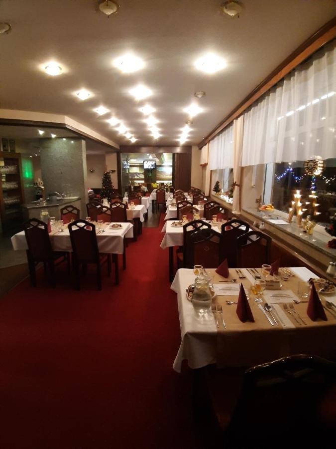 Hotel Prom Svoboda nad Úpou المظهر الخارجي الصورة