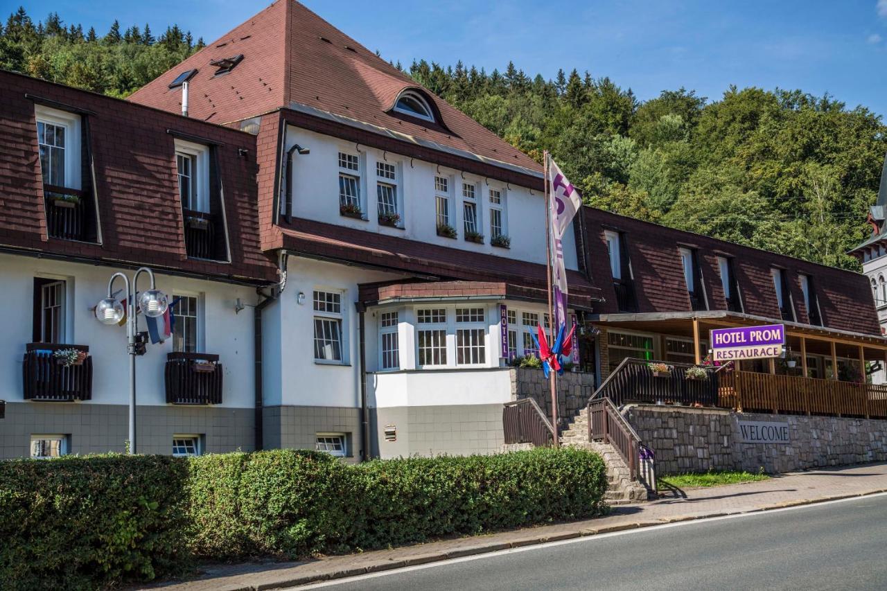 Hotel Prom Svoboda nad Úpou المظهر الخارجي الصورة