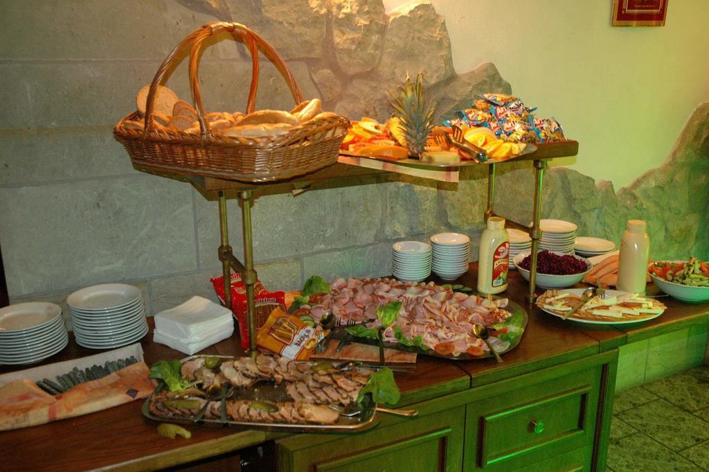 Hotel Prom Svoboda nad Úpou المظهر الخارجي الصورة